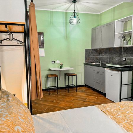 The Quarters Naples Apartments Ngoại thất bức ảnh