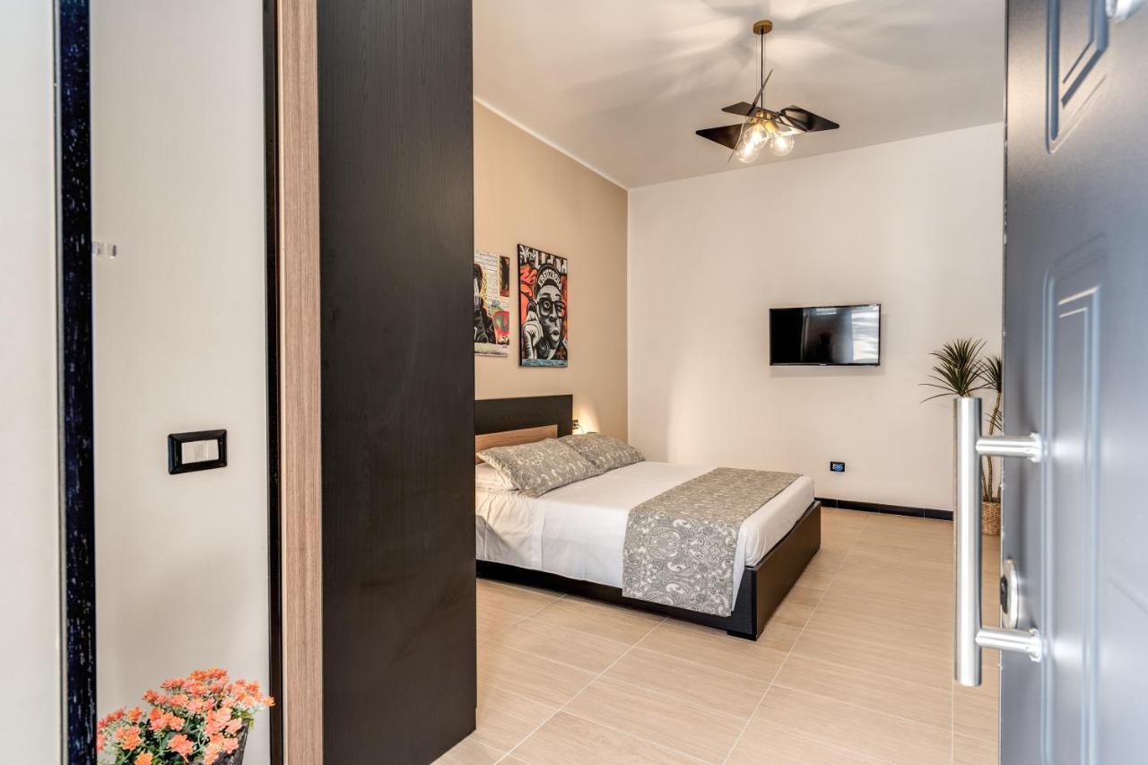 The Quarters Naples Apartments Ngoại thất bức ảnh