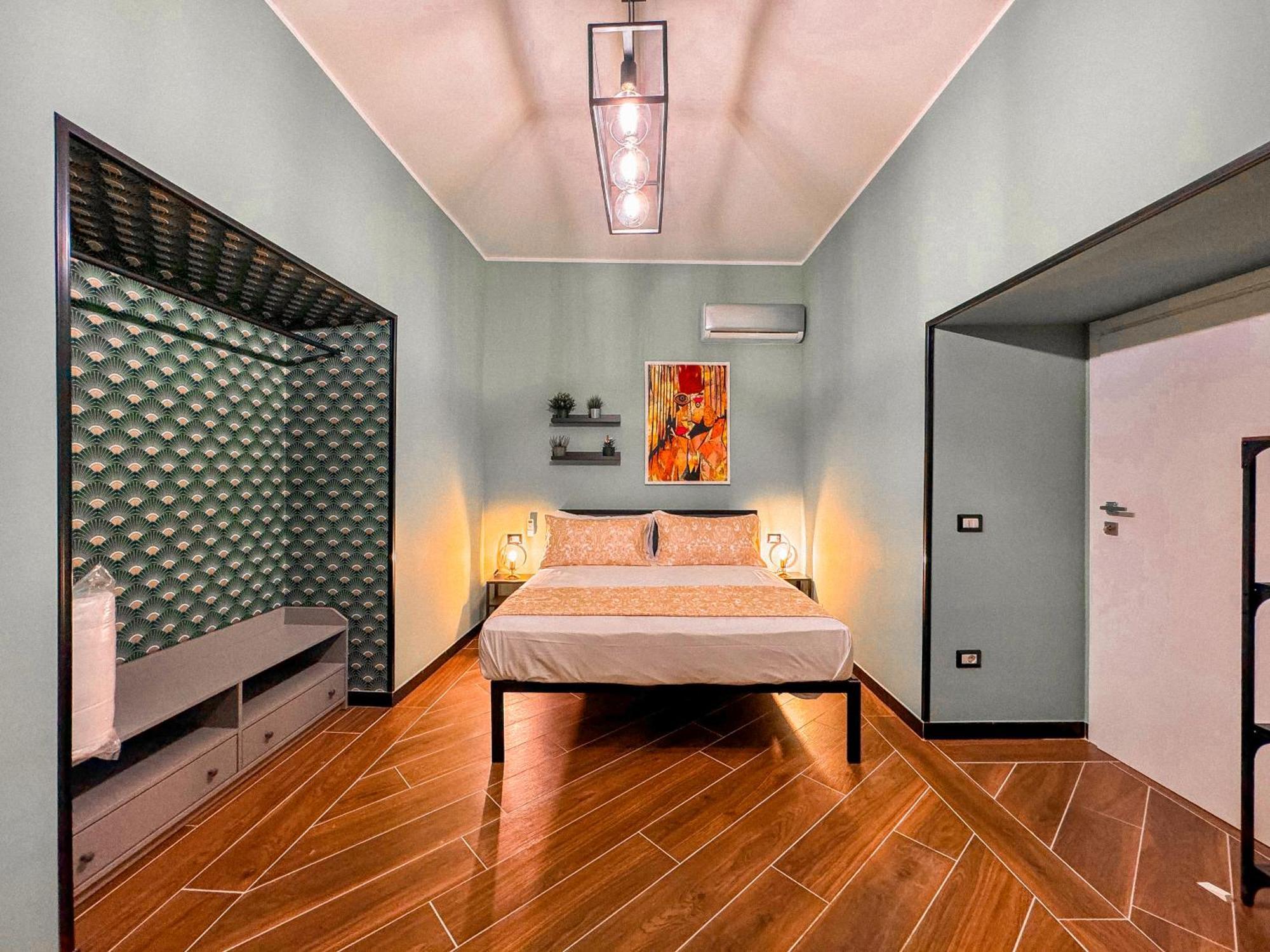 The Quarters Naples Apartments Ngoại thất bức ảnh