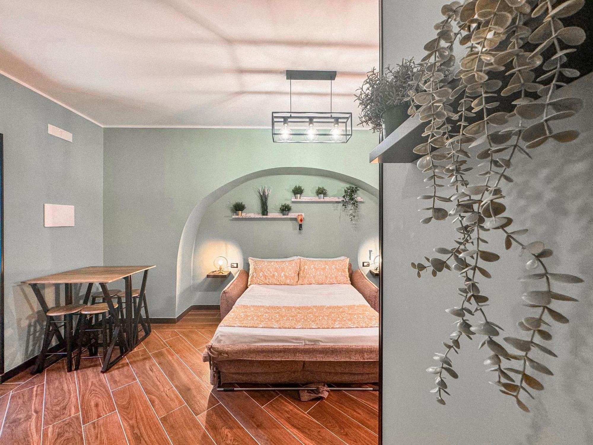 The Quarters Naples Apartments Ngoại thất bức ảnh