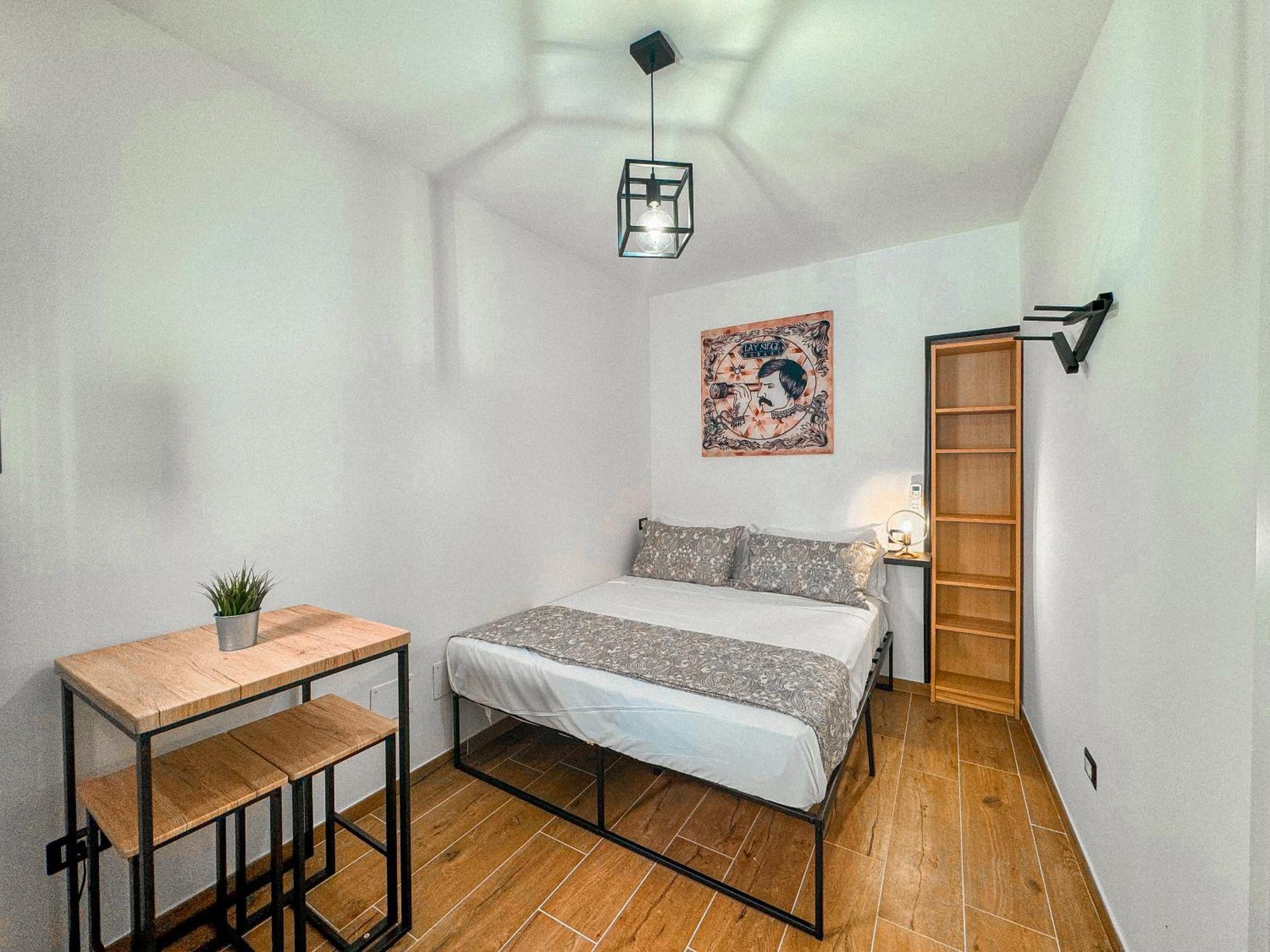 The Quarters Naples Apartments Ngoại thất bức ảnh